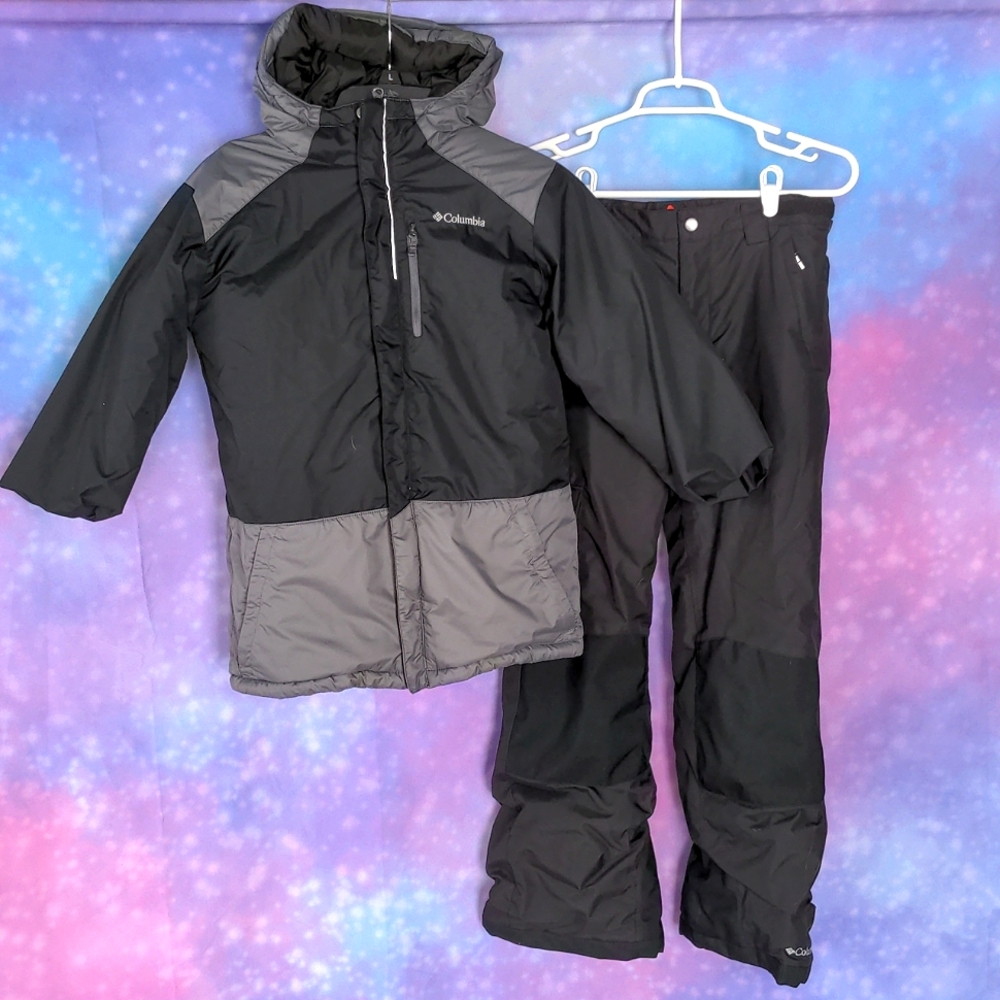 Columbia ski pants and jacket black and gray kids large